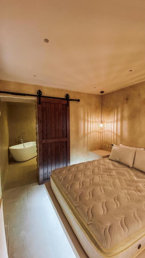 Mani Luxury Suites And Studios In Gytheio With Private Pools Buitenkant foto