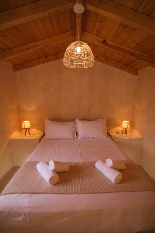 Mani Luxury Suites And Studios In Gytheio With Private Pools Buitenkant foto